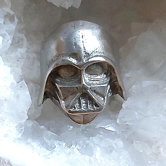 EUC rare Handcrafted Darth Vader silvertone metal men's ring size 9